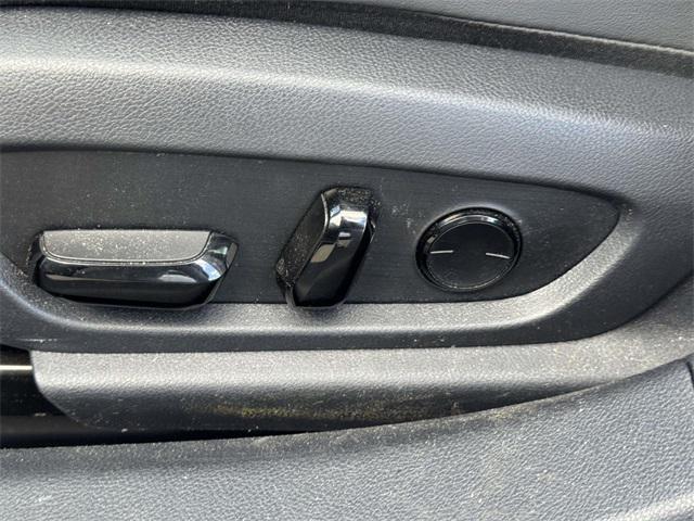 used 2022 Lexus ES 350 car, priced at $35,900