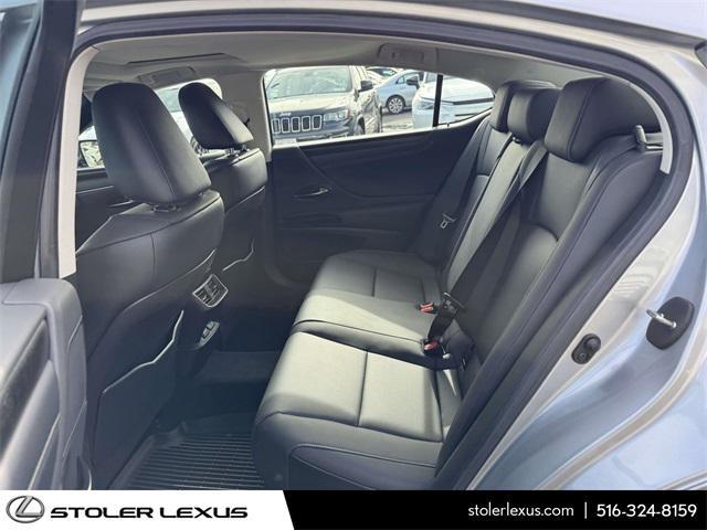 used 2025 Lexus ES 350 car, priced at $43,800