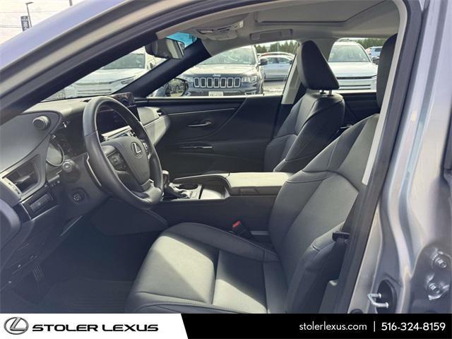 used 2025 Lexus ES 350 car, priced at $43,800