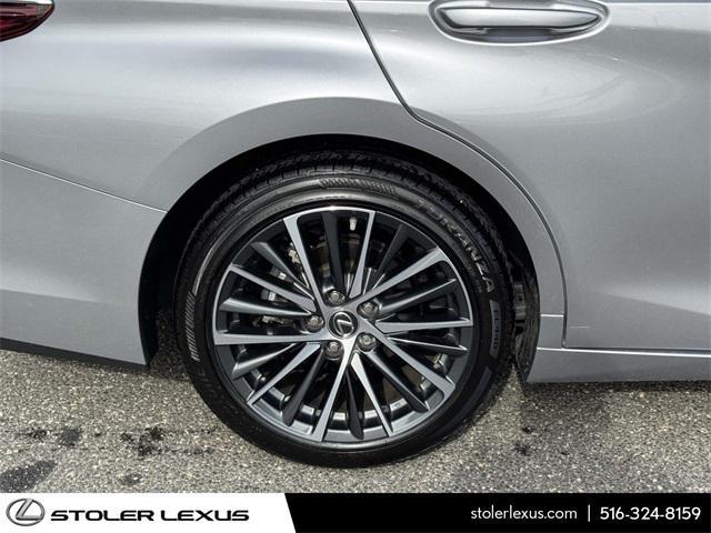 used 2025 Lexus ES 350 car, priced at $43,800