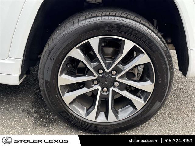 used 2022 Jeep Grand Cherokee car, priced at $41,200