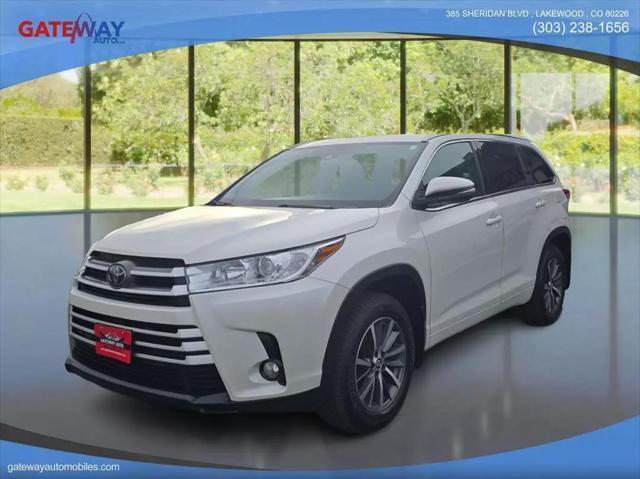 used 2018 Toyota Highlander car, priced at $21,999