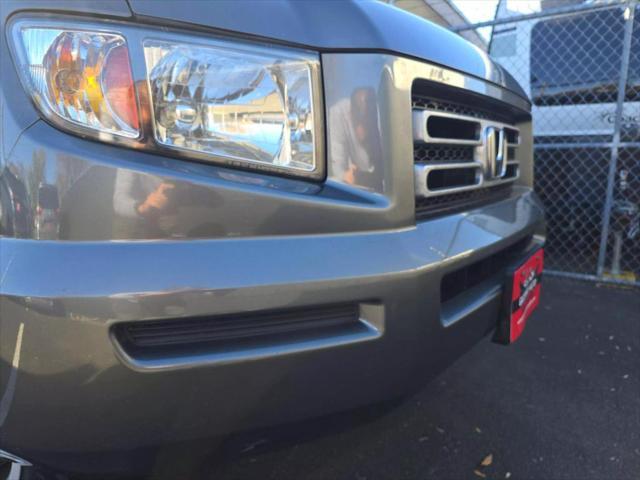 used 2007 Honda Ridgeline car, priced at $10,999