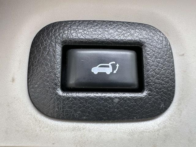 used 2018 Nissan Rogue car, priced at $17,980