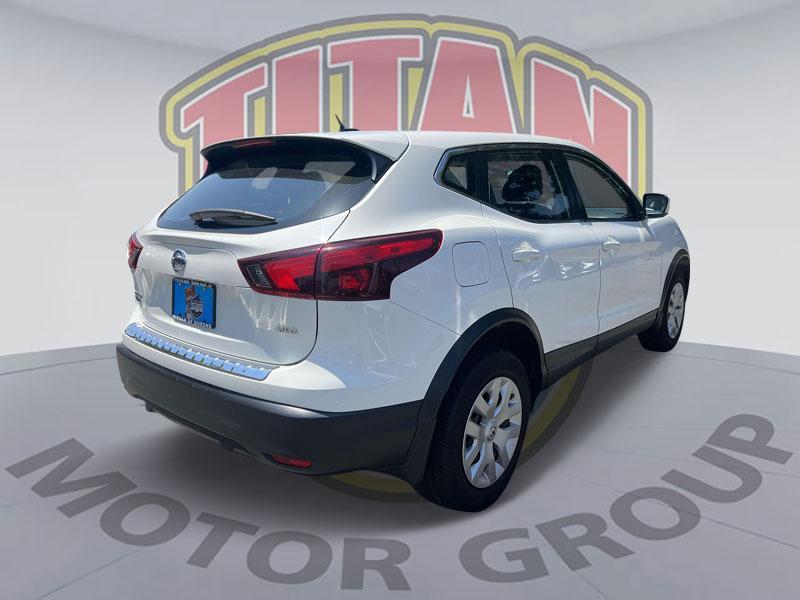 used 2018 Nissan Rogue Sport car, priced at $15,982