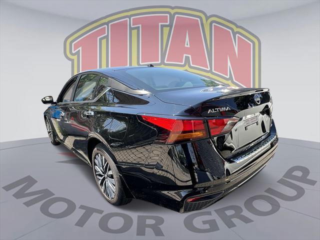 used 2023 Nissan Altima car, priced at $21,659