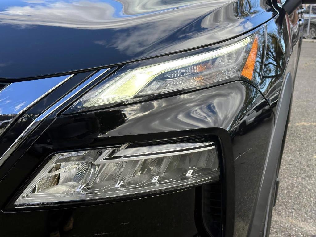 used 2021 Nissan Rogue car, priced at $19,107