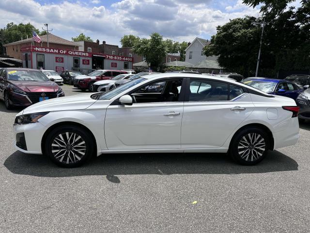 used 2023 Nissan Altima car, priced at $21,659