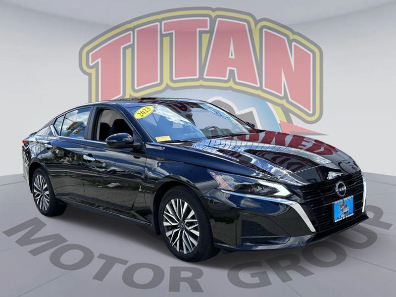 used 2023 Nissan Altima car, priced at $23,248