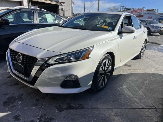 used 2020 Nissan Altima car, priced at $13,940