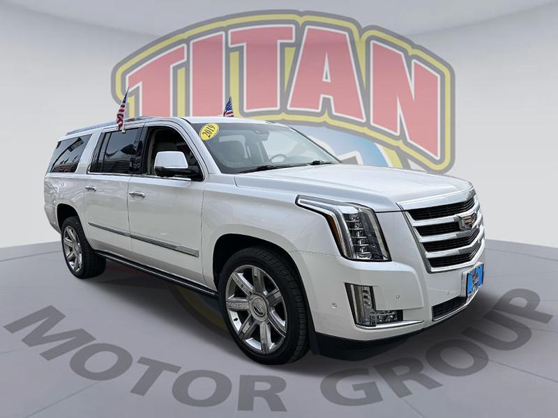 used 2019 Cadillac Escalade ESV car, priced at $42,980