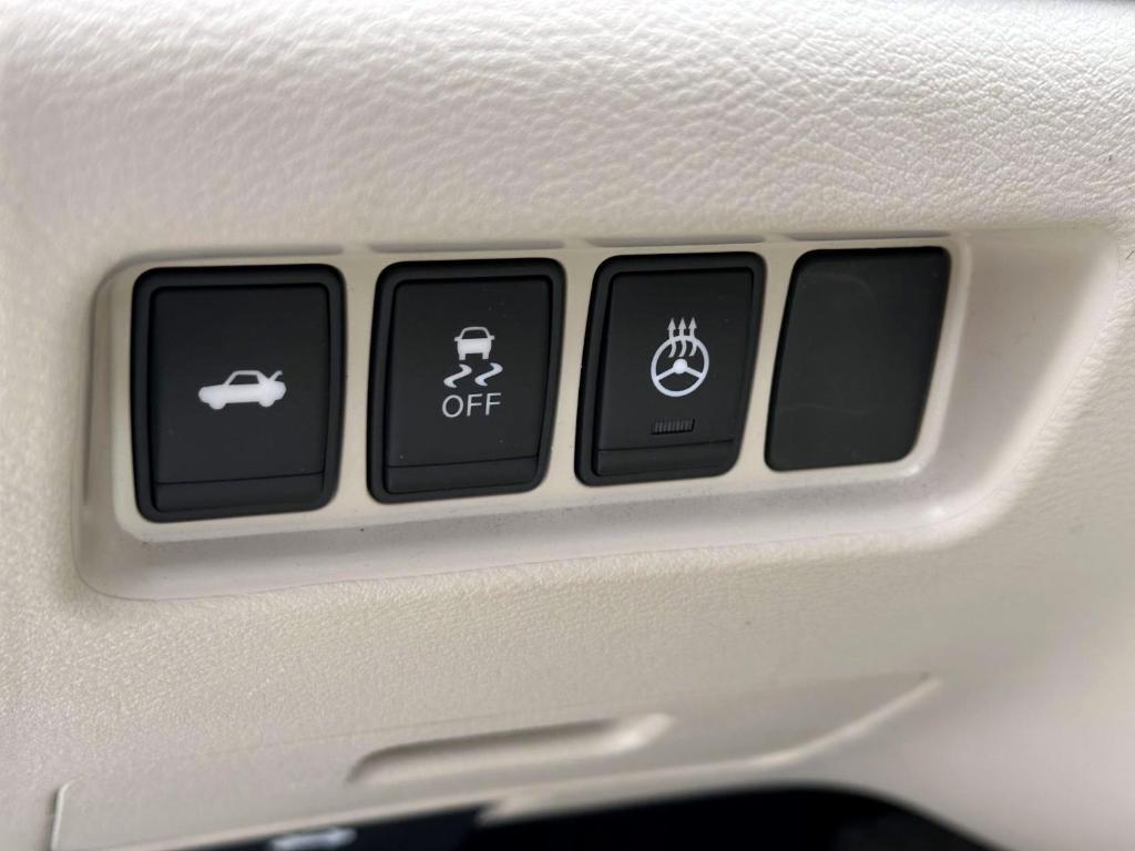 used 2016 Nissan Maxima car, priced at $16,976