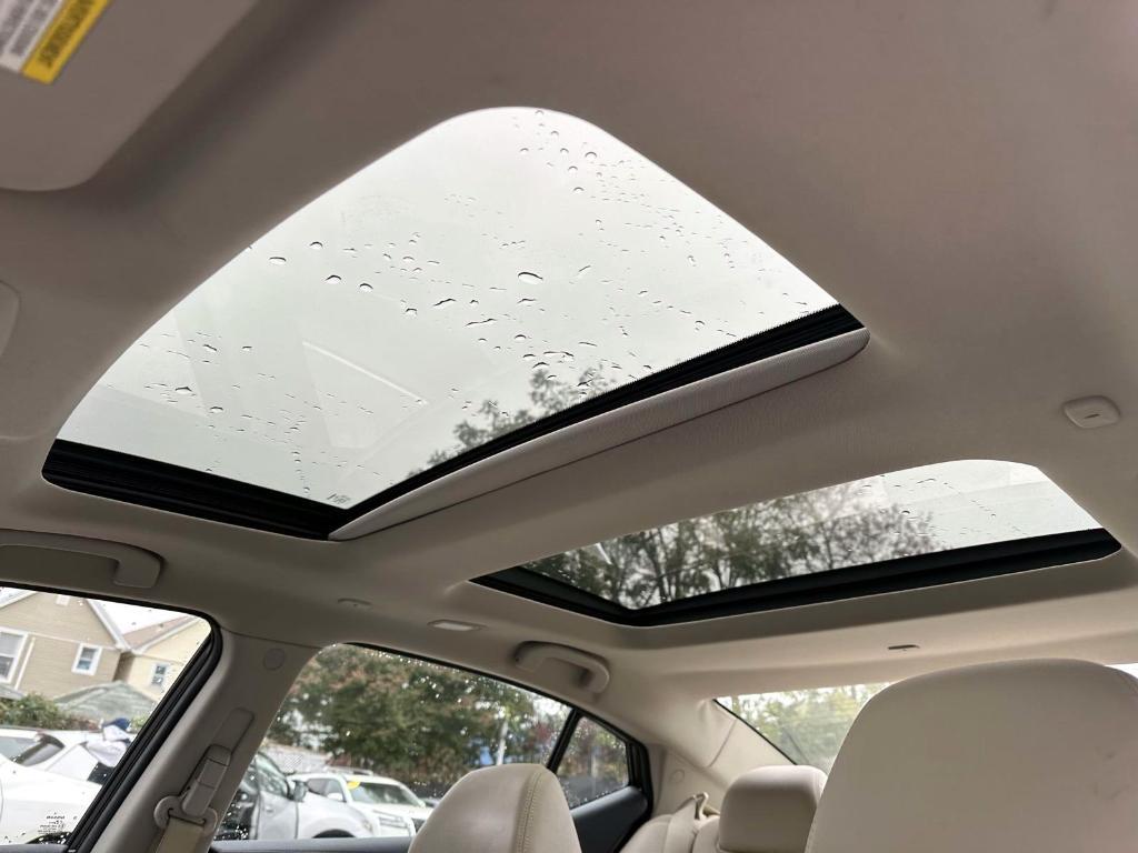 used 2016 Nissan Maxima car, priced at $16,976