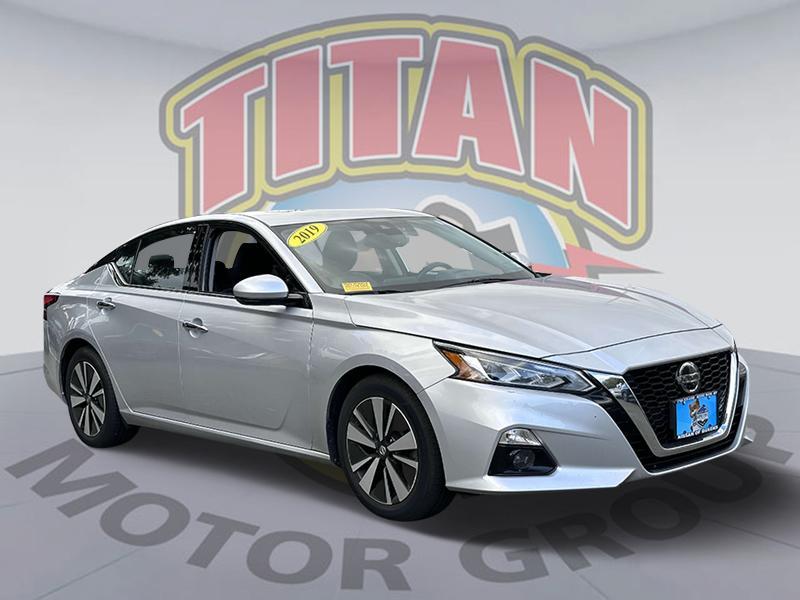 used 2020 Nissan Altima car, priced at $13,280