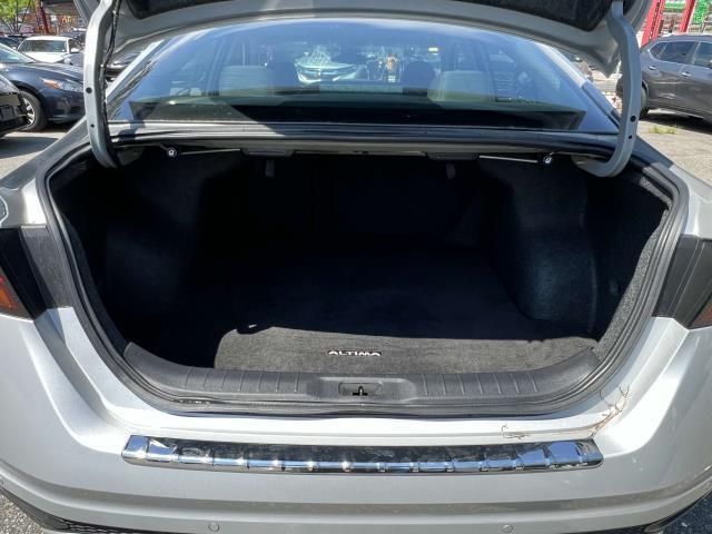 used 2022 Nissan Altima car, priced at $21,779