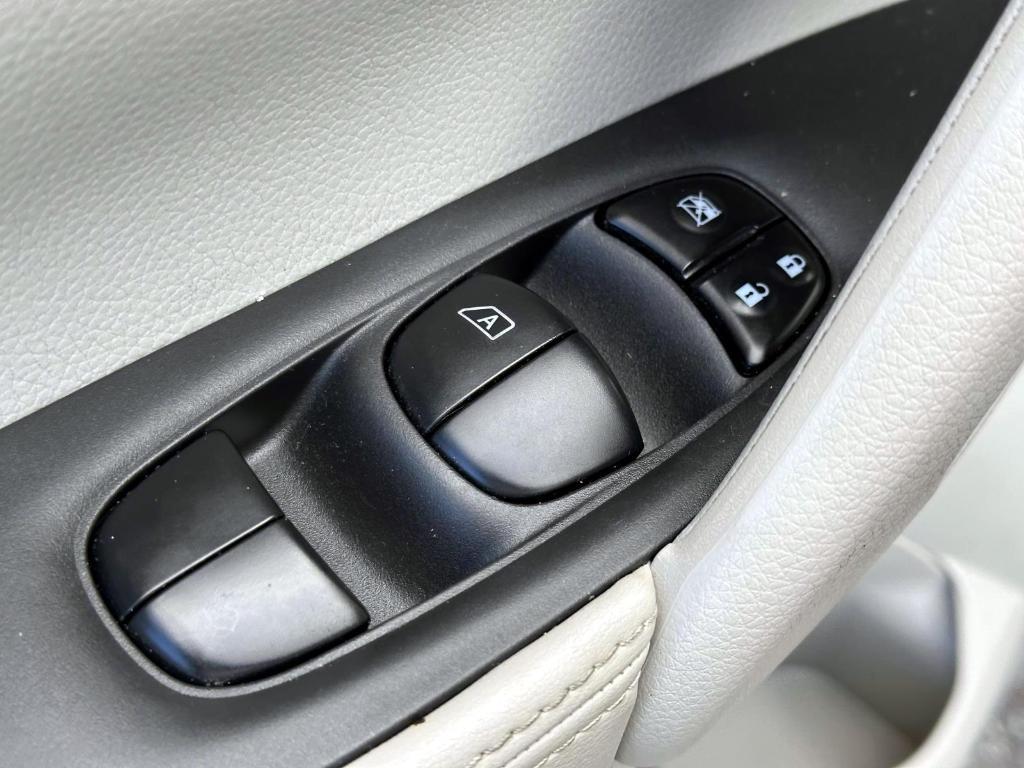 used 2022 Nissan Rogue Sport car, priced at $19,629