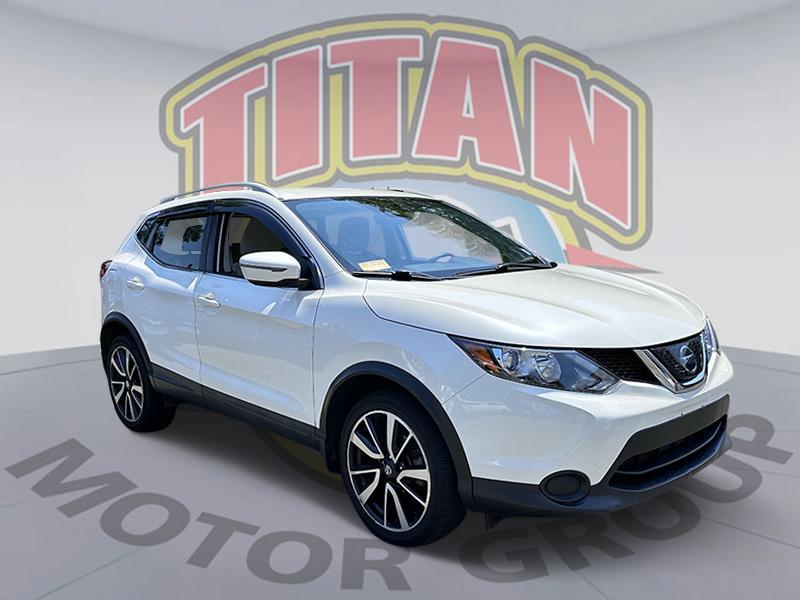 used 2019 Nissan Rogue Sport car, priced at $17,878