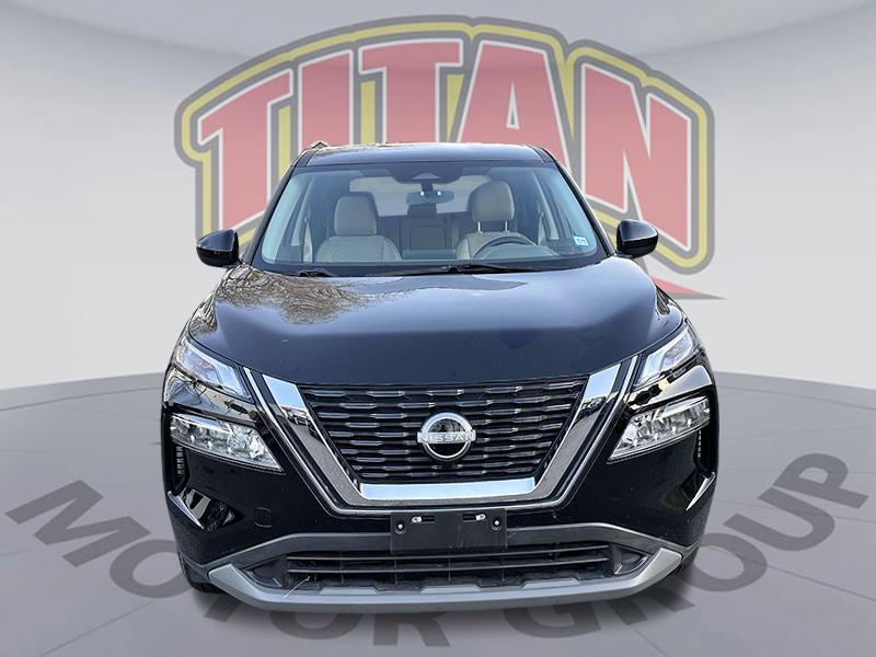 used 2023 Nissan Rogue car, priced at $24,177