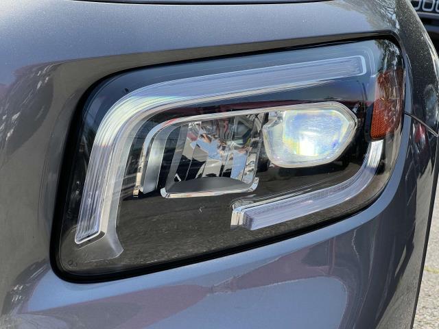 used 2020 Mercedes-Benz GLB 250 car, priced at $23,780