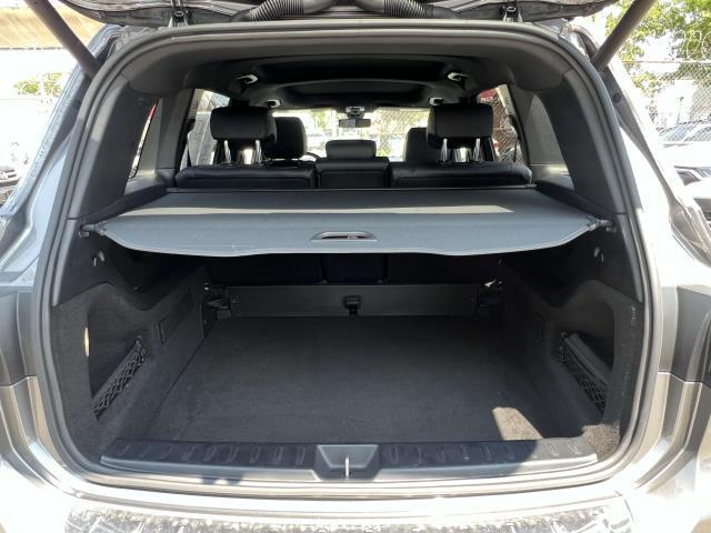 used 2020 Mercedes-Benz GLB 250 car, priced at $23,780