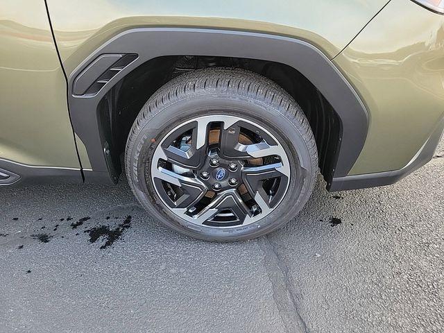 new 2025 Subaru Forester car, priced at $37,256