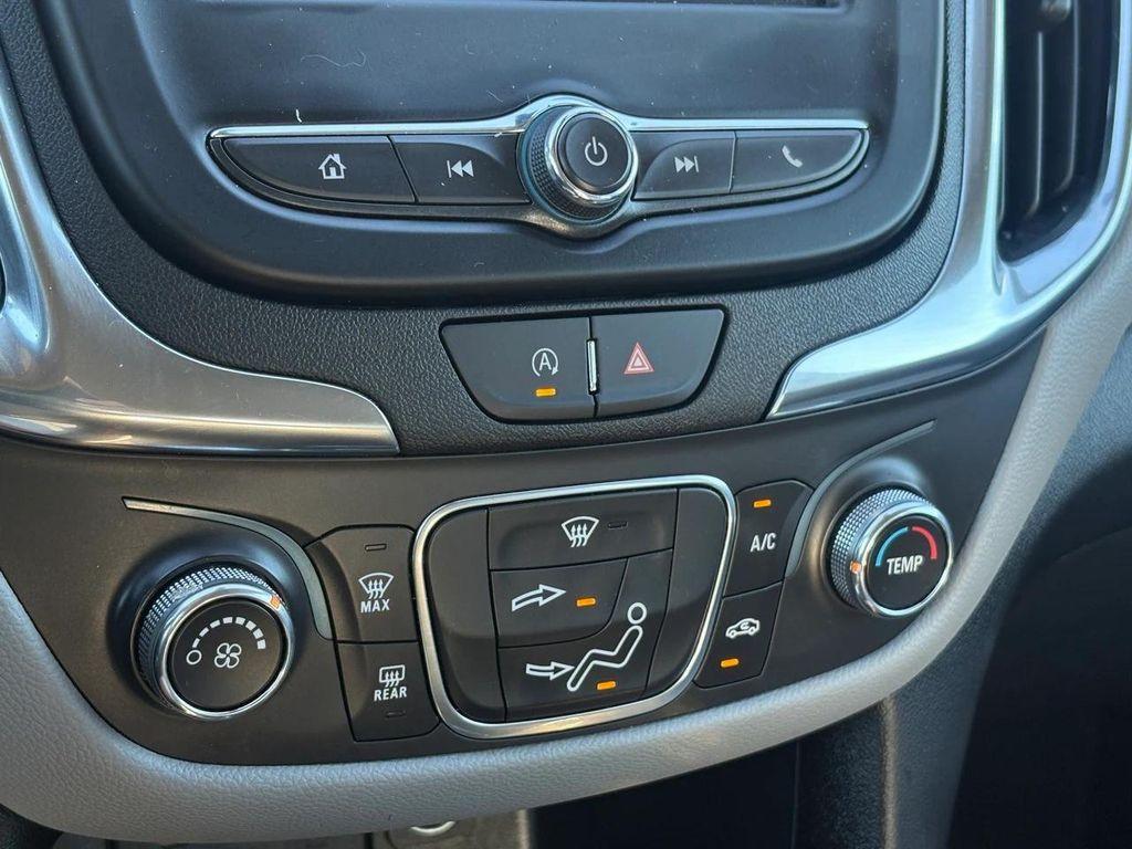 used 2024 Chevrolet Equinox car, priced at $17,222