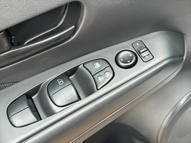 new 2025 Nissan Kicks car, priced at $24,107