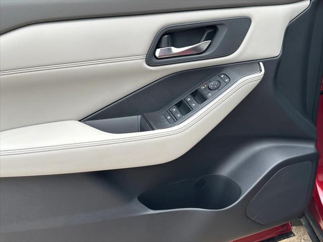 new 2025 Nissan Rogue car, priced at $32,343