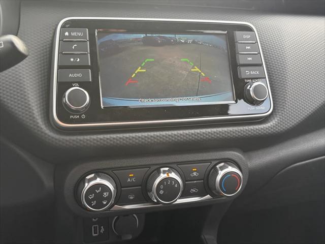 new 2025 Nissan Kicks car, priced at $23,307
