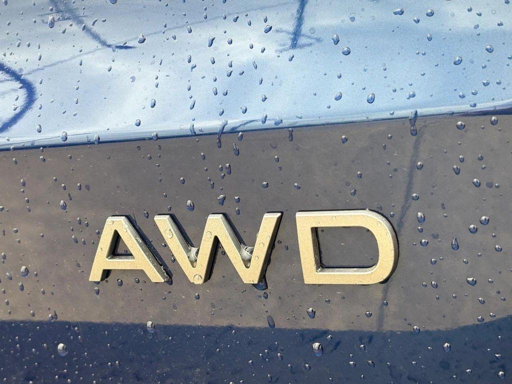 new 2025 Nissan Kicks car, priced at $24,351