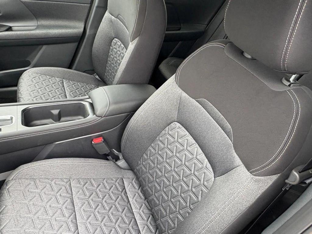 new 2025 Nissan Kicks car, priced at $24,351