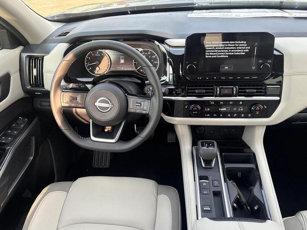new 2025 Nissan Pathfinder car, priced at $33,339
