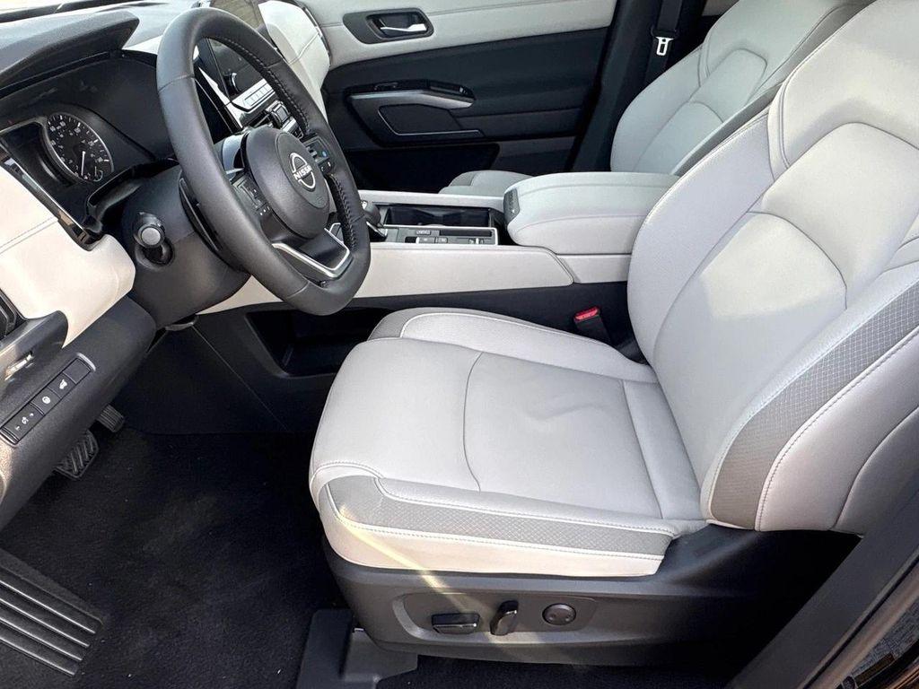 new 2025 Nissan Pathfinder car, priced at $33,339