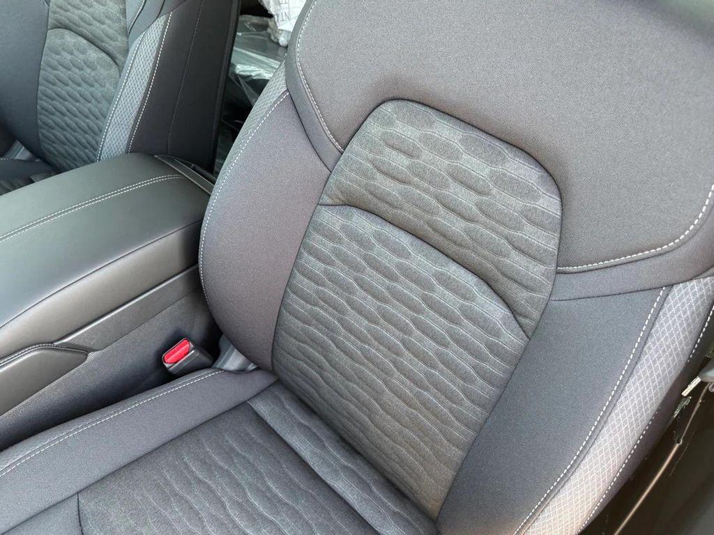 new 2025 Nissan Pathfinder car, priced at $37,202