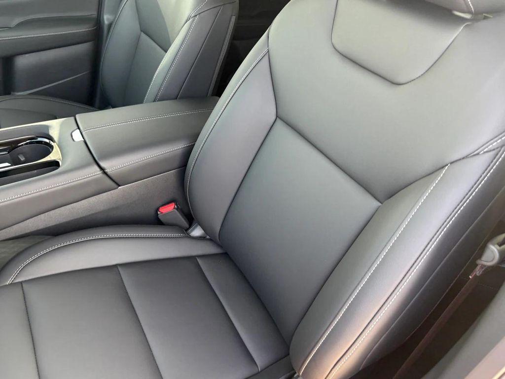 new 2025 Nissan Murano car, priced at $37,988