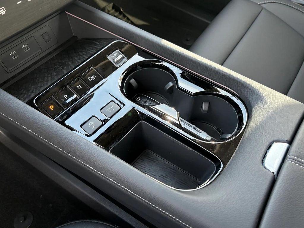 new 2025 Nissan Murano car, priced at $37,988