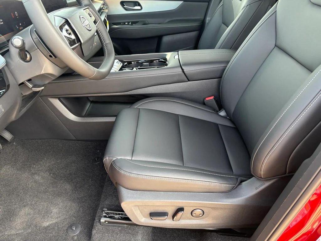 new 2025 Nissan Murano car, priced at $37,988