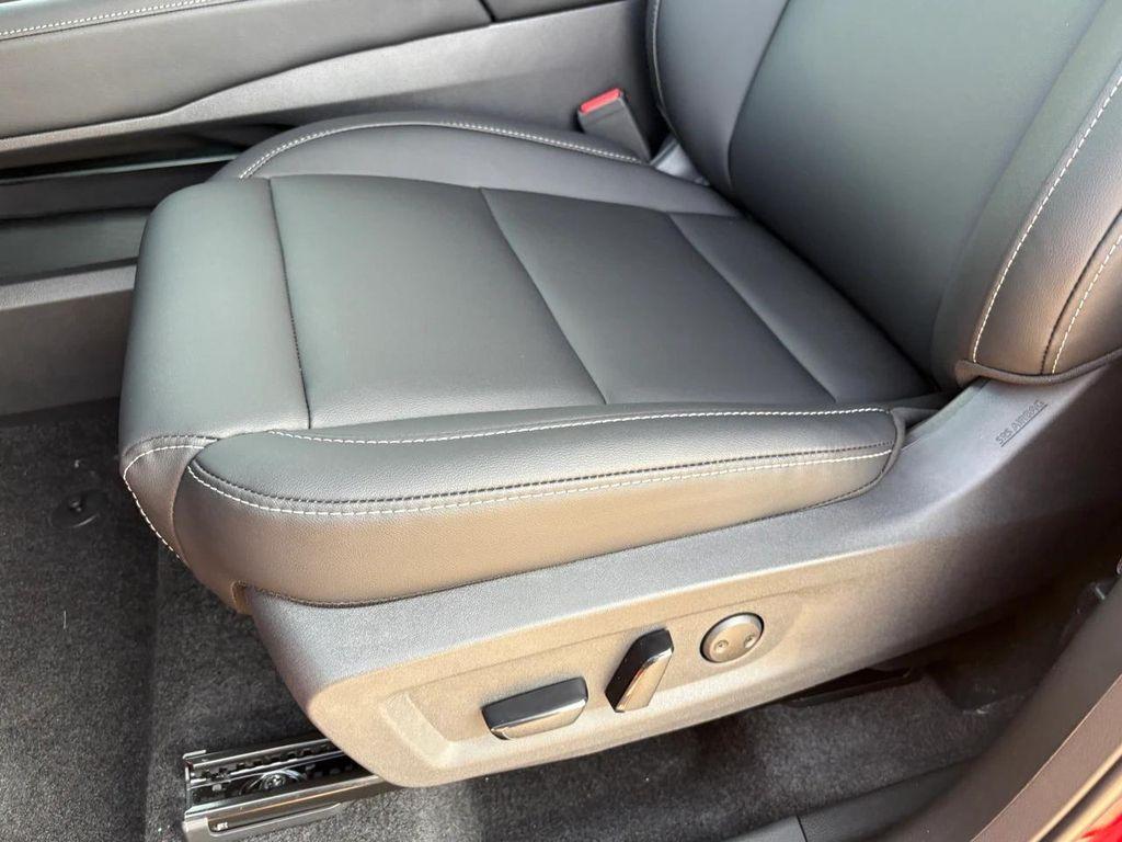 new 2025 Nissan Murano car, priced at $37,988