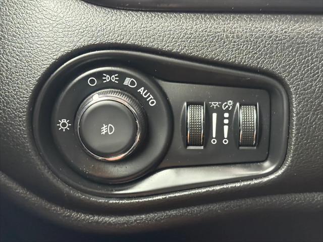 used 2016 Jeep Renegade car, priced at $13,776