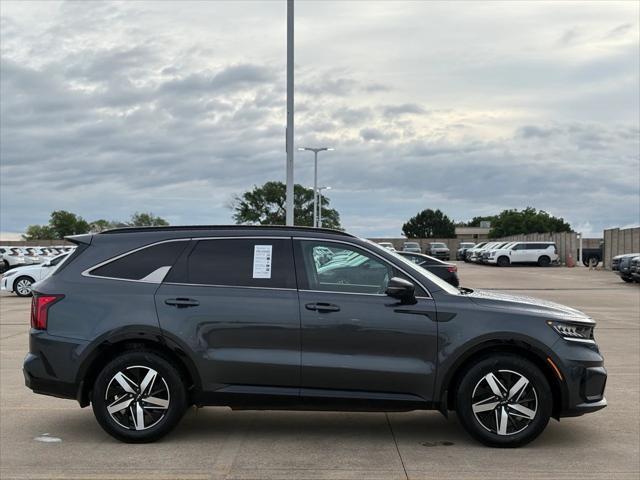 used 2022 Kia Sorento car, priced at $23,825