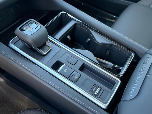 new 2025 Nissan Pathfinder car, priced at $43,785