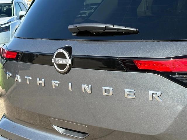 new 2025 Nissan Pathfinder car, priced at $43,785