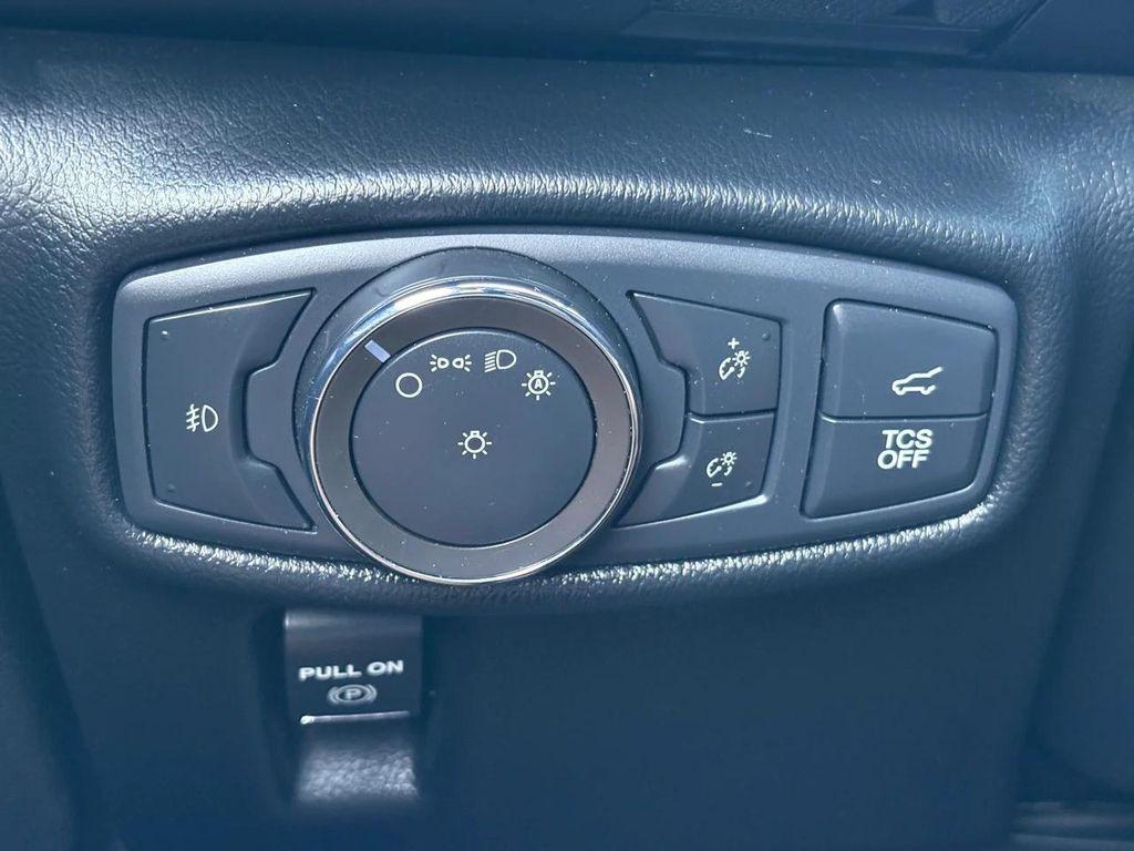used 2020 Lincoln Nautilus car, priced at $18,399