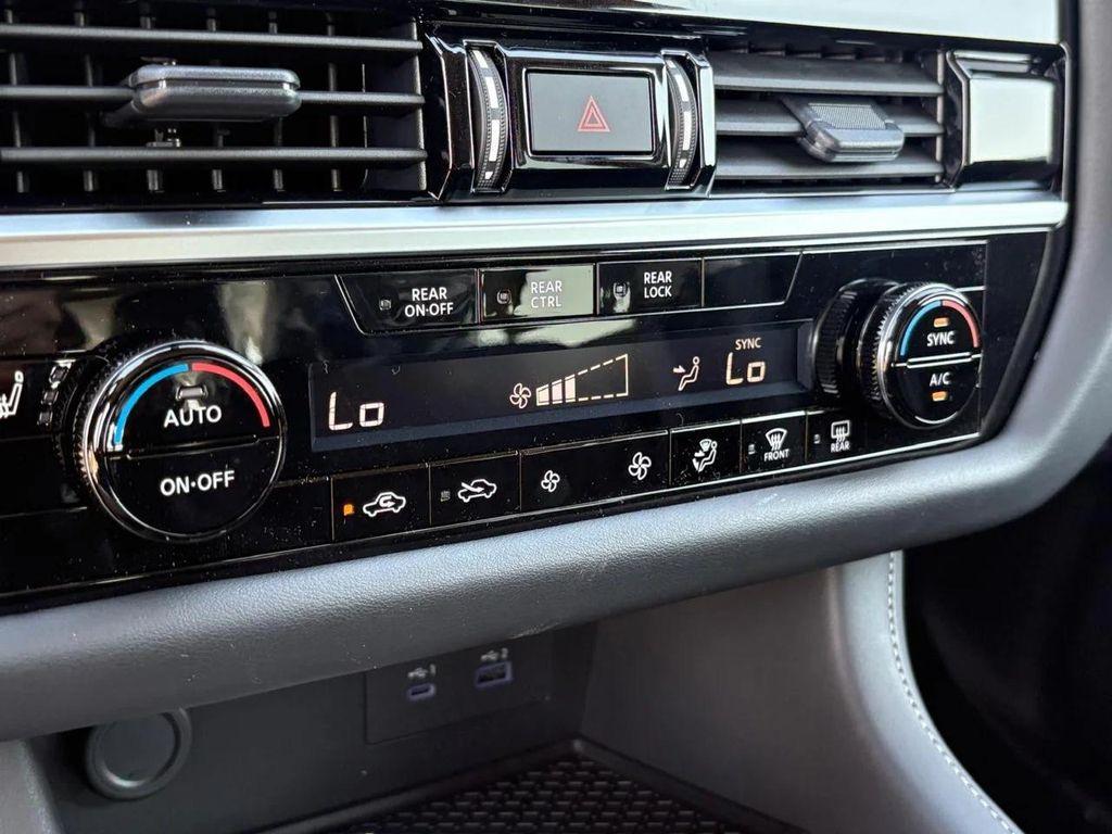 new 2025 Nissan Pathfinder car, priced at $36,795