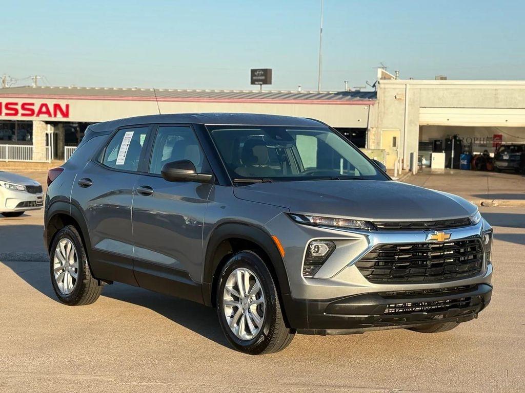 used 2024 Chevrolet TrailBlazer car, priced at $18,187