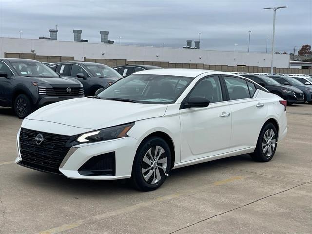 new 2025 Nissan Altima car, priced at $25,301