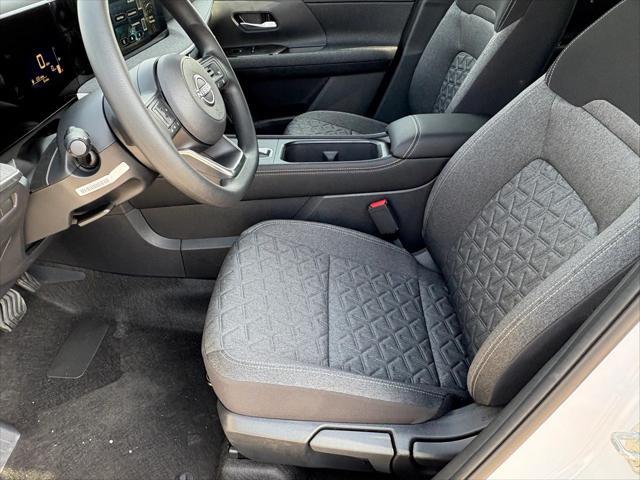 new 2025 Nissan Kicks car, priced at $26,241