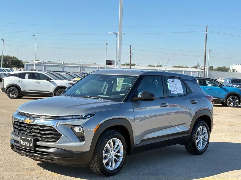 used 2024 Chevrolet TrailBlazer car, priced at $19,274