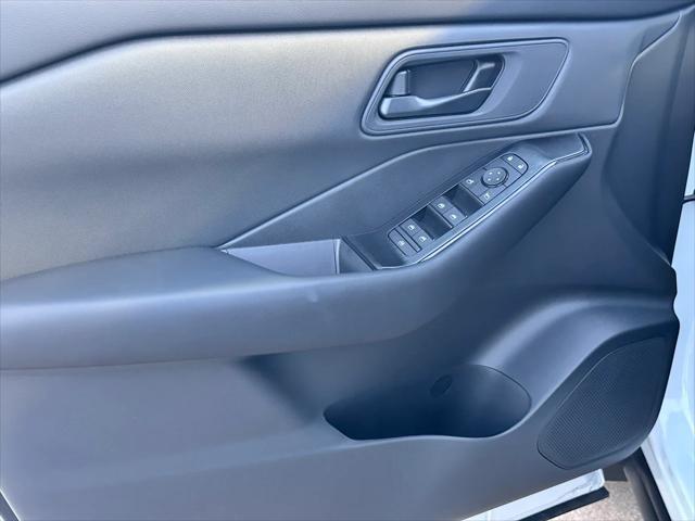 new 2025 Nissan Rogue car, priced at $29,803
