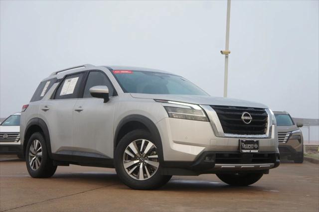 used 2022 Nissan Pathfinder car, priced at $29,990